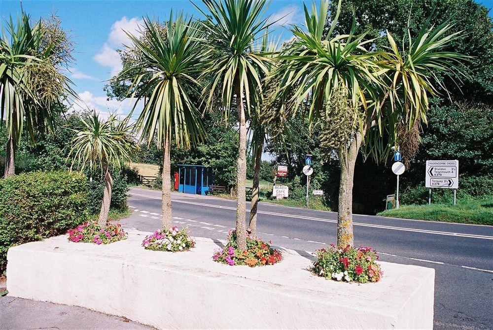 Crossways & Sea View Holiday Apartments Torquay Exterior photo