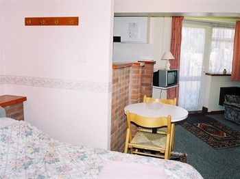 Crossways & Sea View Holiday Apartments Torquay Exterior photo